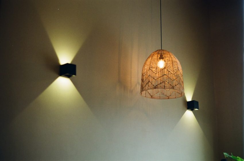 Photo travertine composite wall lamp
